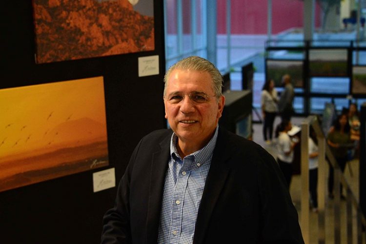 Julio Rodríguez inaugura exposición fotográfica: ‘’Península de California’’ en Cetys Universidad Campus Mexicali