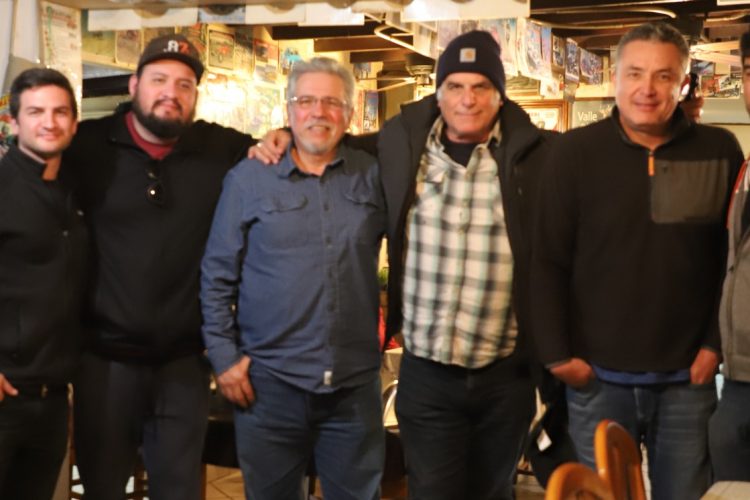 Julio Rodríguez participa en la producción de documental de Harry Crosby